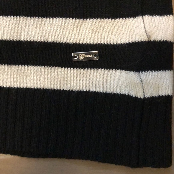 Guess turtleneck tunic - Picture 4 of 6